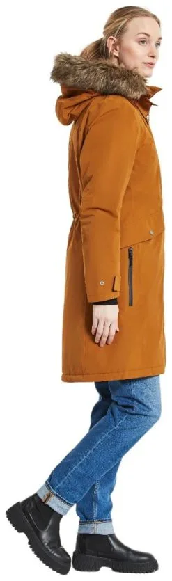 Didriksons Erika Parka 3 Women's -Peak Performance Butik didriksons erika parka 3 women s cayenne 24