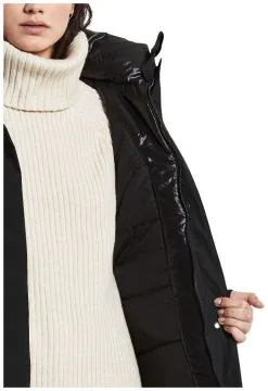 Didriksons Leya Parka L 2 Women's -Peak Performance Butik didriksons leya parka l 2 women s black 34 xs black 7