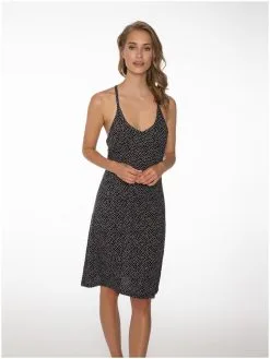 Protest Revolvy 21 Dress -Peak Performance Butik protest revolvy 21 dress seashell 2